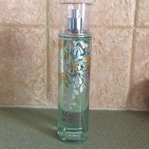 Bath & BodyWorks Magic in the air Fragrance